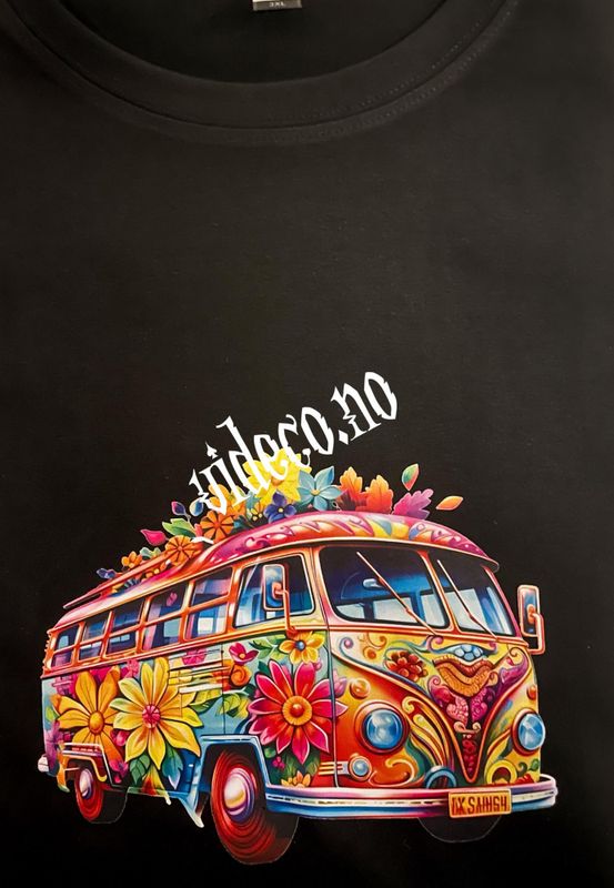 T-shirt ,  hoodie -  VW Folkevognbuss hippie